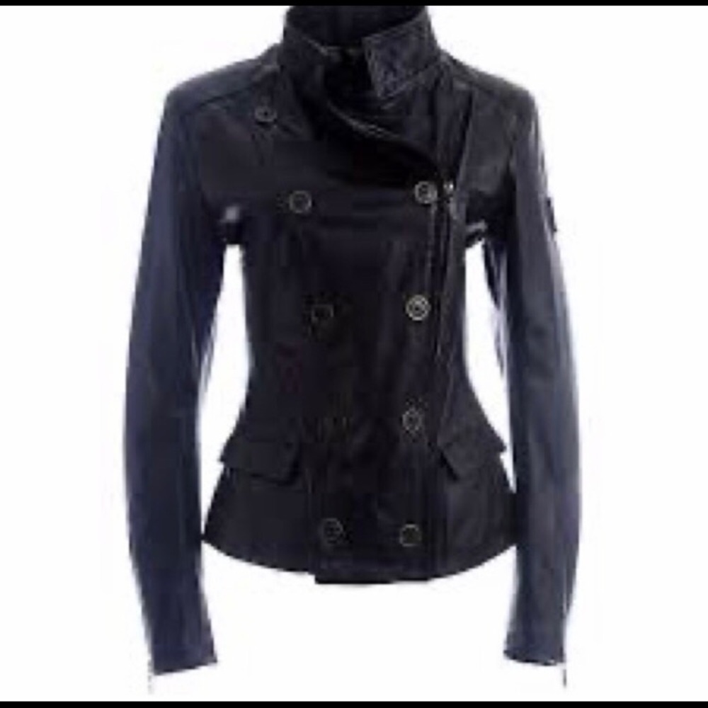 ISO Bella Swan Twilight Saga clothes - Picture 11 of 11